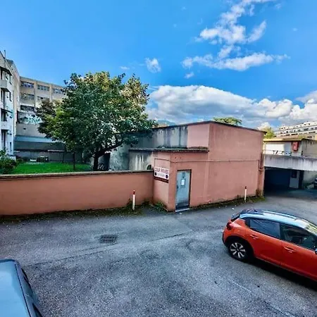 Centre Avec Parking Gratuit - Calme & Equipe Appartement Grenoble